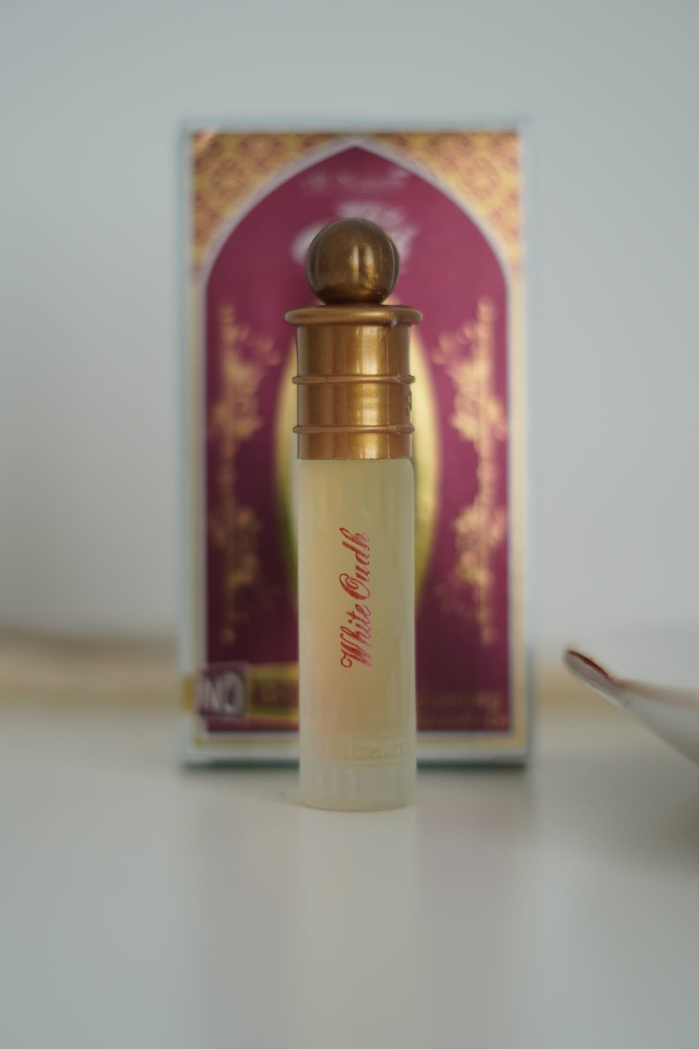 White Oudh Al Nuaim Attar Long Lasting 6ml